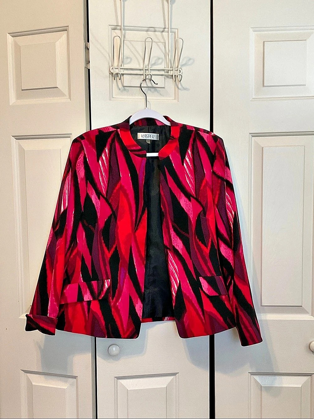 Women’s Kasper Abstract Print Blazer in Pink/Red & Black